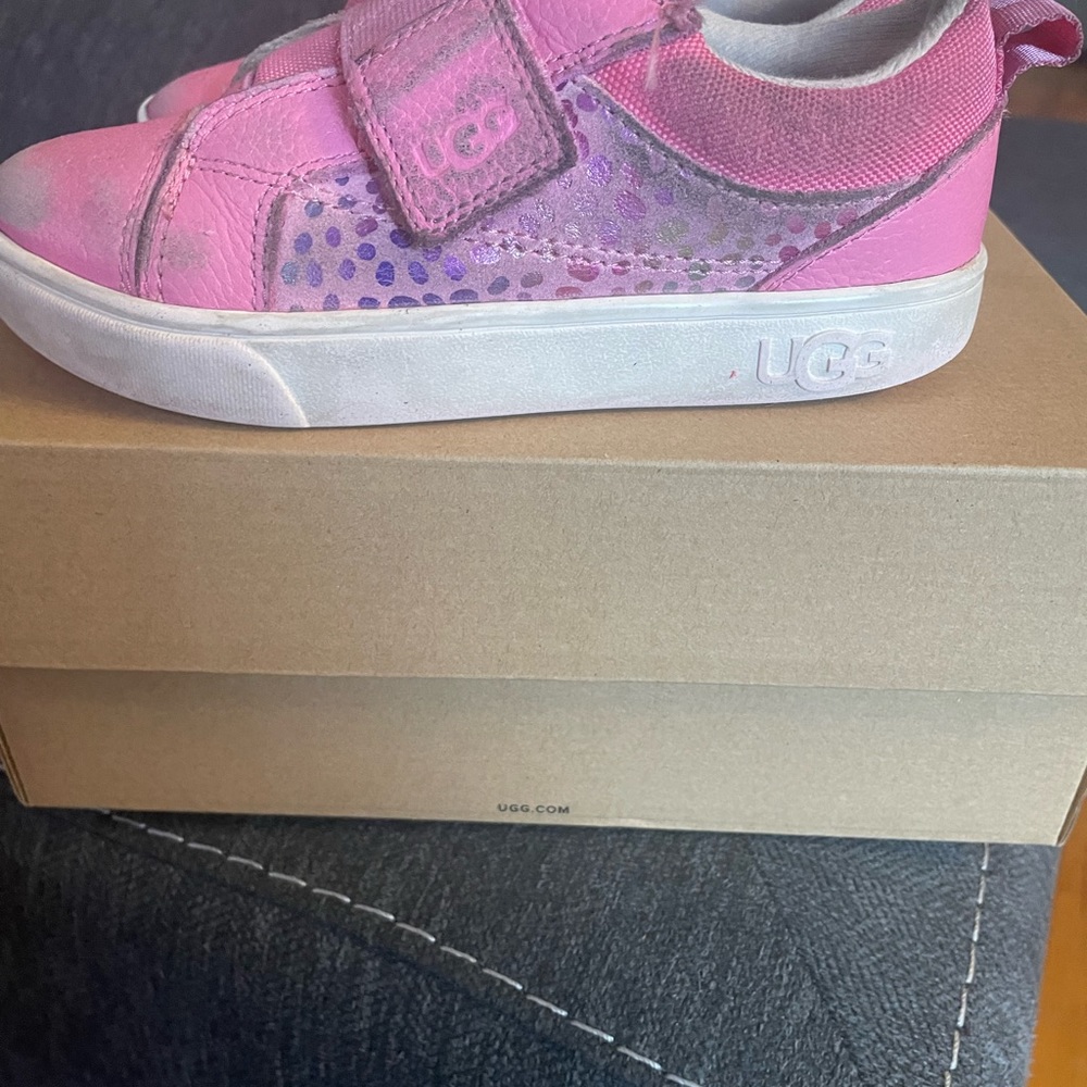 Ugg winter lined sneakers for girls